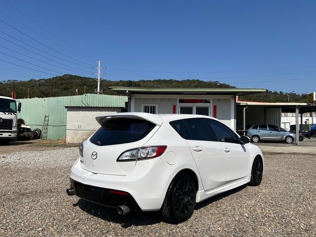 MAZDA馬自達 MAZDA 3  第5張相片