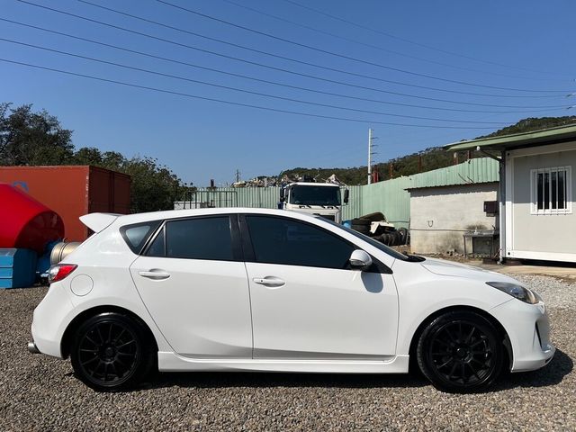 MAZDA馬自達 MAZDA 3  第6張相片