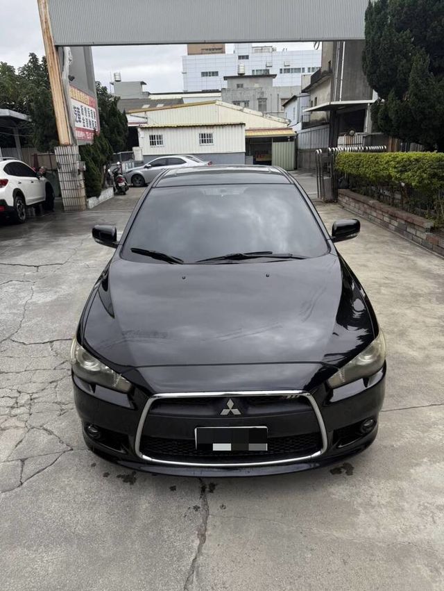 MITSUBISHI三菱 LANCER IO  第5張相片