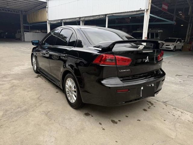 MITSUBISHI三菱 LANCER IO  第7張相片