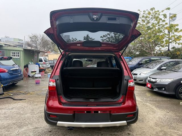 NISSAN日產 LIVINA  第15張相片