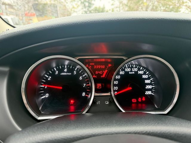 NISSAN日產 LIVINA  第23張相片