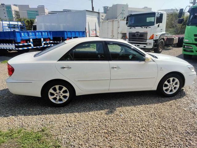 TOYOTA豐田 CAMRY  第3張相片