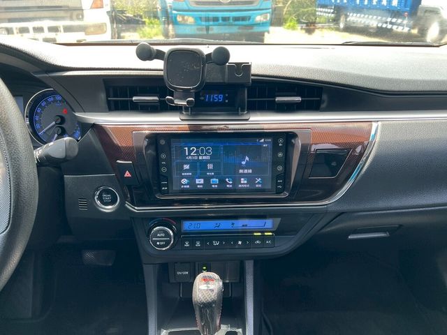 TOYOTA豐田 ALTIS  第14張相片