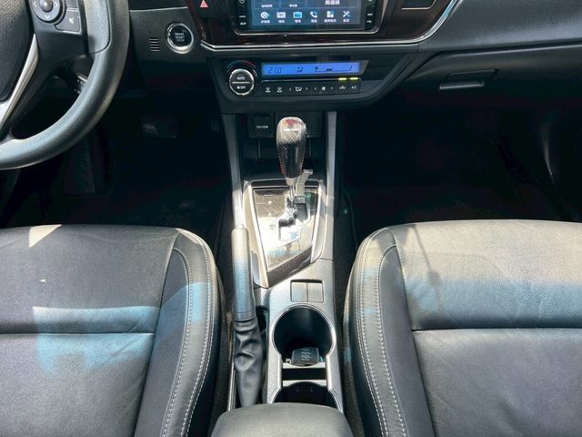 TOYOTA豐田 ALTIS  第15張相片