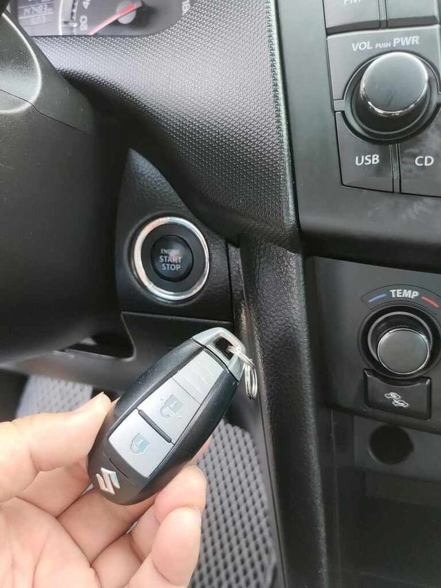 SUZUKI鈴木 SWIFT  第13張相片