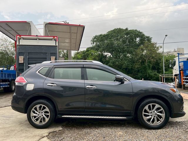 NISSAN日產 X-TRAIL  第6張相片
