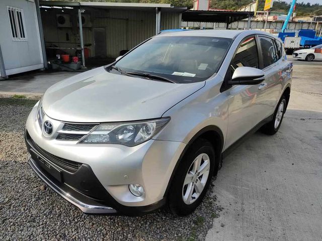 TOYOTA豐田 RAV4  第1張相片