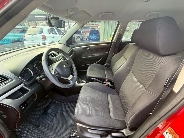SUZUKI鈴木 SWIFT  第9張相片