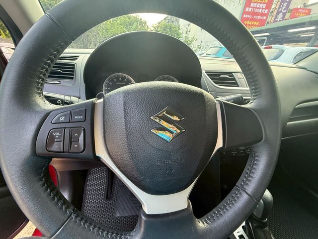 SUZUKI鈴木 SWIFT  第12張相片