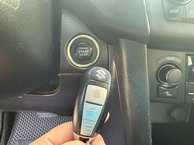 SUZUKI鈴木 SWIFT  第15張相片