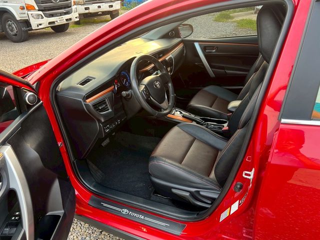 TOYOTA豐田 ALTIS  第9張相片