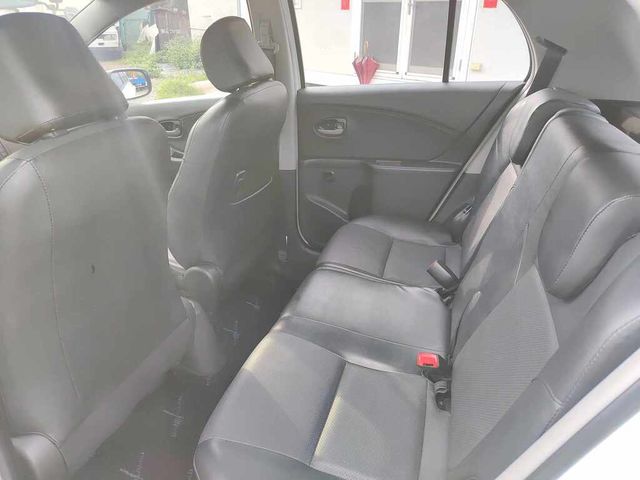 TOYOTA豐田 YARIS  第8張相片