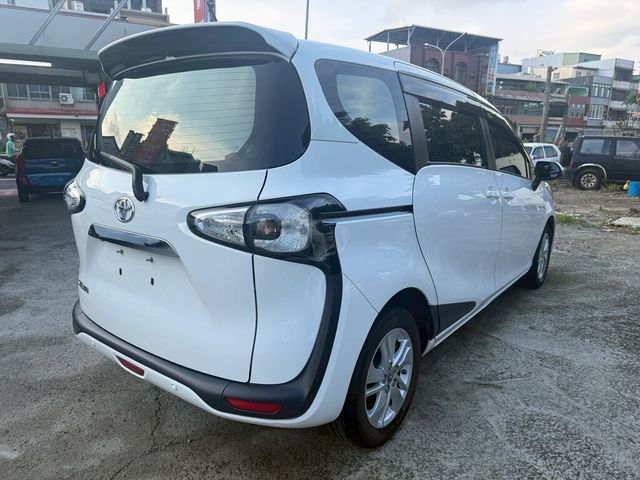 TOYOTA豐田 SIENTA  第5張相片