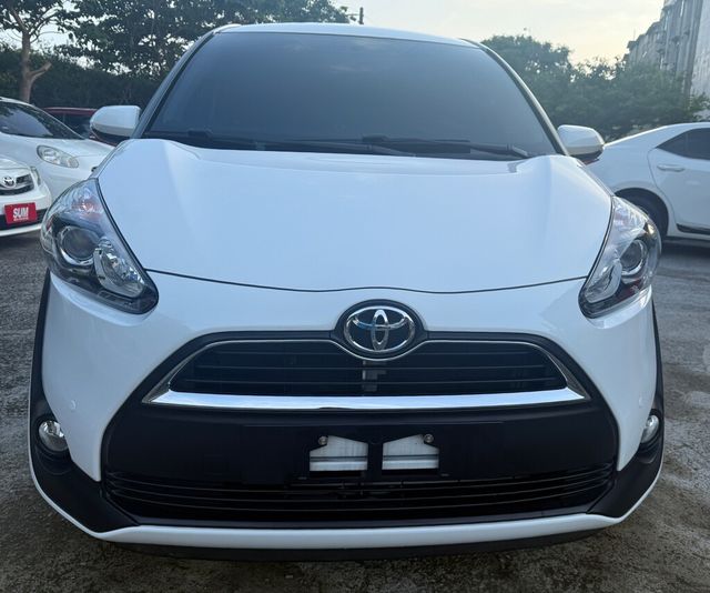 TOYOTA豐田 SIENTA  第8張相片