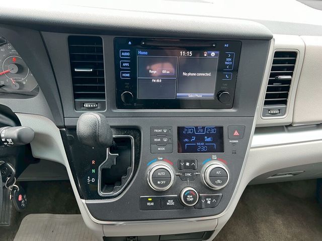 TOYOTA豐田 SIENNA  第15張相片