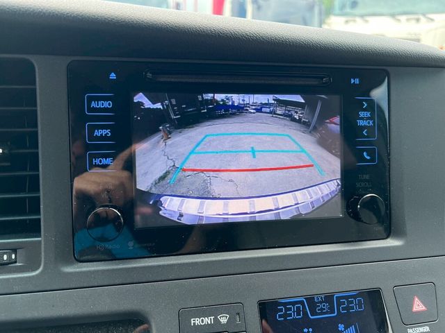 TOYOTA豐田 SIENNA  第20張相片