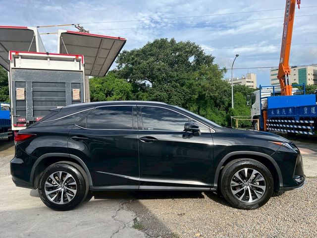 LEXUS凌志 RX300  第6張相片