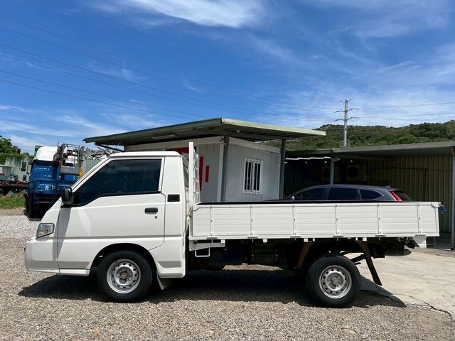 MITSUBISHI三菱 DELICA  第2張相片