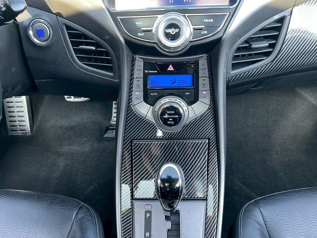 HYUNDAI現代 ELANTRA  第15張相片