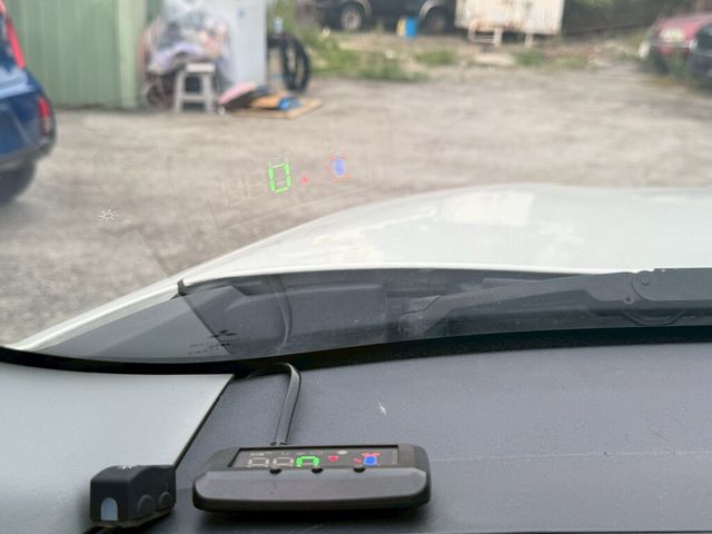 MITSUBISHI三菱 OUTLANDER  第14張相片