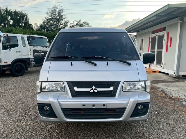 MITSUBISHI三菱 DELICA  第8張相片