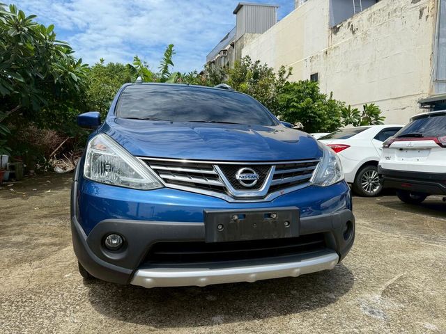 NISSAN日產 LIVINA  第2張相片