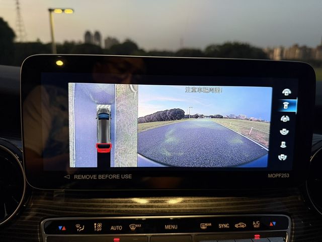 M-BENZ賓士 V220 D  第20張相片