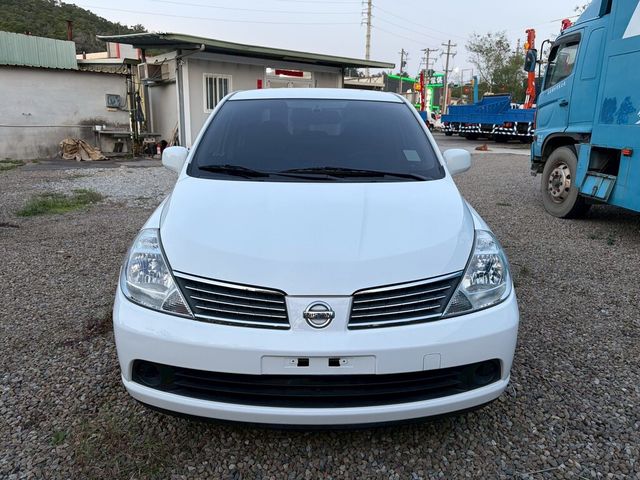 NISSAN日產 TIIDA  第8張相片