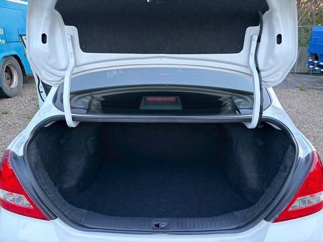 NISSAN日產 TIIDA  第9張相片