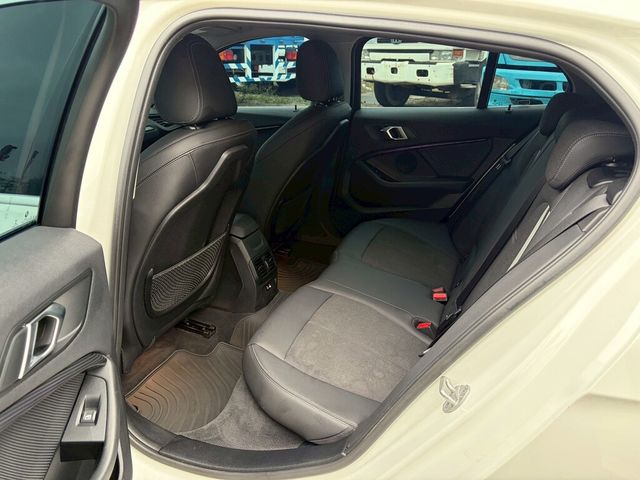 BMW寶馬 118I  第12張相片