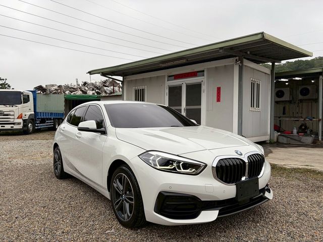 BMW寶馬 118I  第20張相片