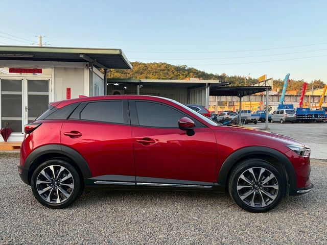 MAZDA馬自達 CX-3  第4張相片