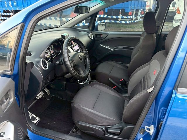 MITSUBISHI三菱 COLT PLUS  第11張相片