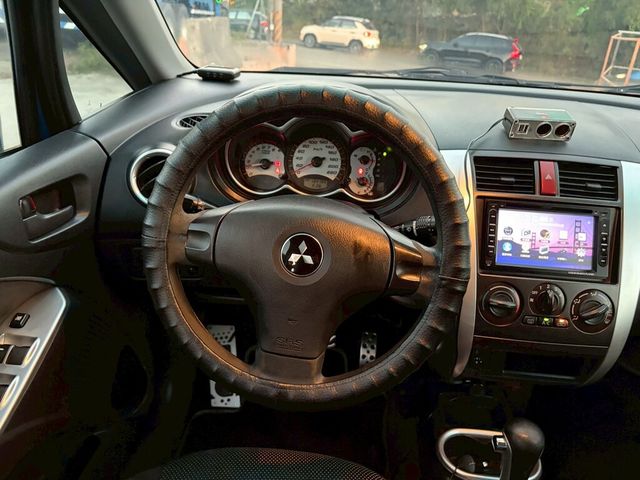 MITSUBISHI三菱 COLT PLUS  第13張相片