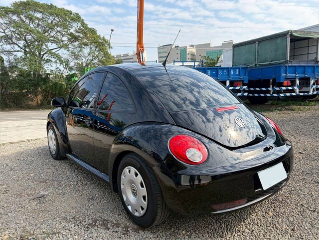 VOLKSWAGEN福斯 BEETLE  第3張相片