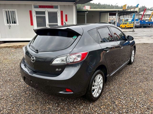 MAZDA馬自達 MAZDA 3  第2張相片