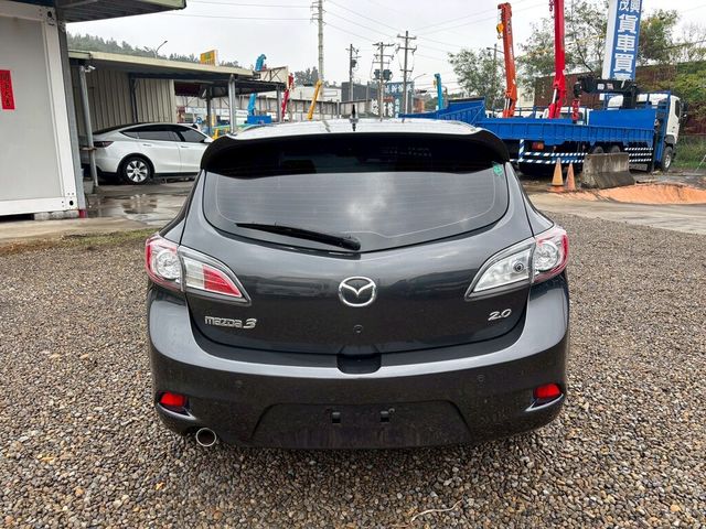 MAZDA馬自達 MAZDA 3  第4張相片