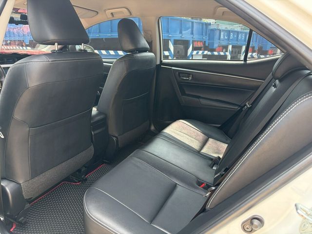 TOYOTA豐田 ALTIS  第10張相片