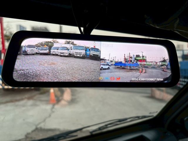 MITSUBISHI三菱 DELICA  第13張相片