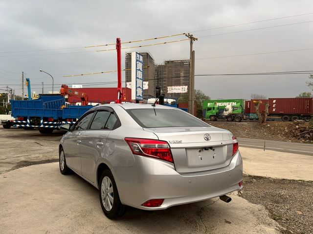 TOYOTA豐田 VIOS  第3張相片