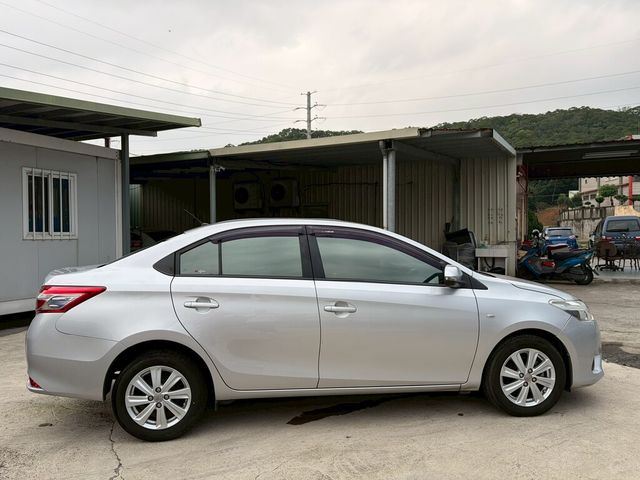 TOYOTA豐田 VIOS  第6張相片