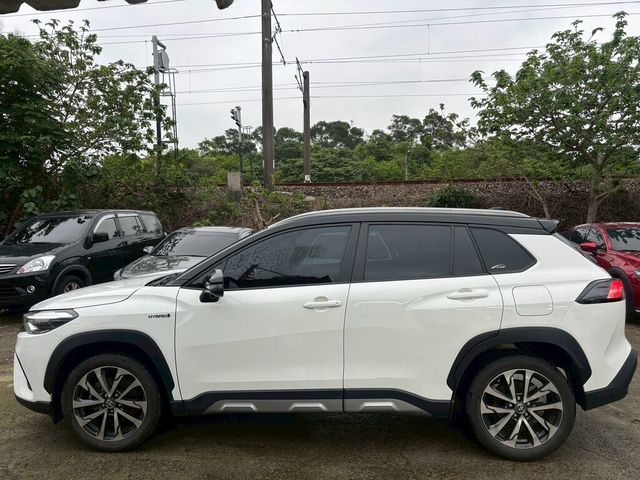 TOYOTA豐田 COROLLA CROSS HYBRID  第2張相片