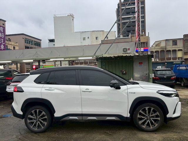 TOYOTA豐田 COROLLA CROSS HYBRID  第6張相片