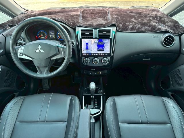 MITSUBISHI三菱 COLT PLUS  第5張相片