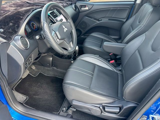 MITSUBISHI三菱 COLT PLUS  第10張相片