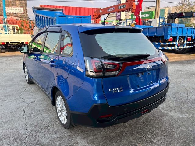 MITSUBISHI三菱 COLT PLUS  第14張相片