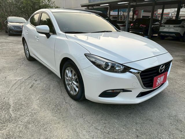 MAZDA馬自達 MAZDA 3  第10張相片