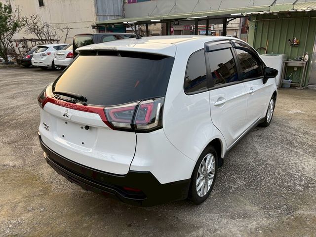 MITSUBISHI三菱 COLT PLUS  第2張相片