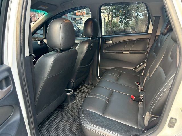 MITSUBISHI三菱 COLT PLUS  第12張相片